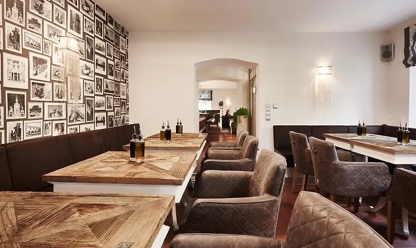Klosterschänke Neukirchen beim Heiligen Blut Hotel